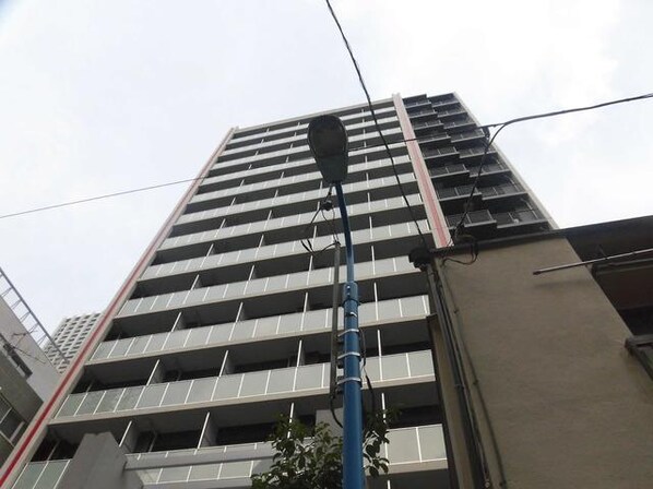 セントラルプレイス新宿御苑前の物件外観写真